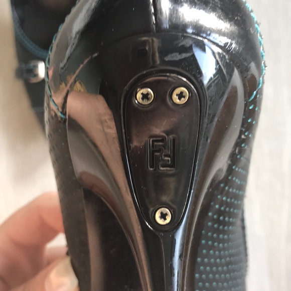 Fendi Heels Size 38.5 - Picture 3 of 8